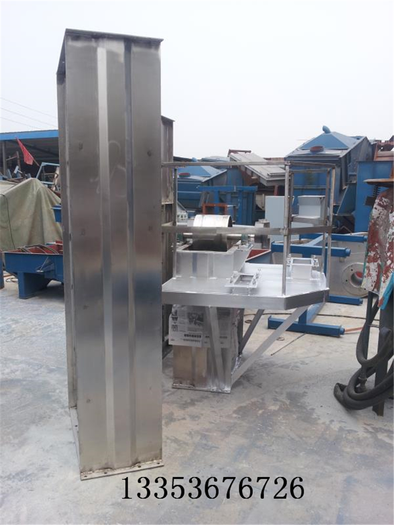 不銹鋼斗式提升機(jī) 不銹鋼斗式提升機(jī)