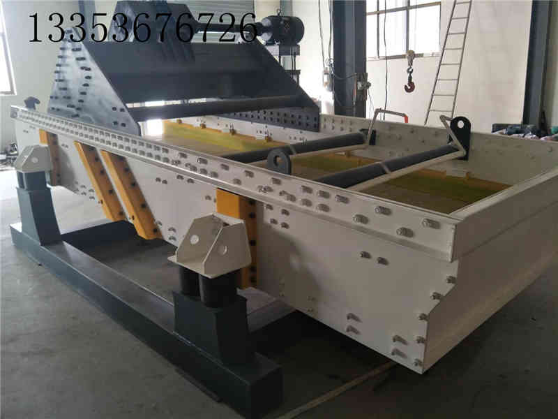 激振器式高頻脫水篩的產品優勢比振動電機的體現在哪方面？